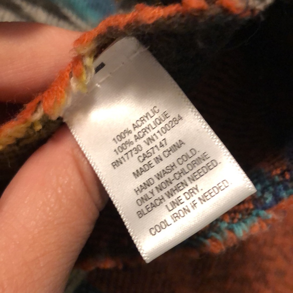 Scarf - Picture 3 of 3